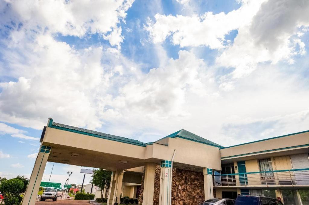 Oyo Hotel O Jackson I-55 North Bagian luar foto